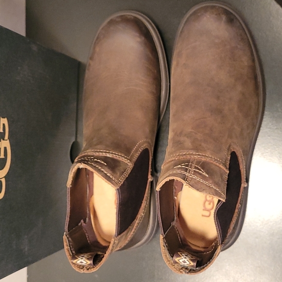 UGG Biltmore Chelsea Brown Leather Chukka Boots 8.5M - Picture 6 of 9